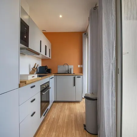 Le Stravinsky ~ Climatisation ~ Parking ~ Balcons Apartman *