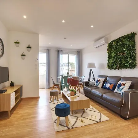 Apartment Le Stravinsky ~ Climatisation ~ Parking ~ Balcons
