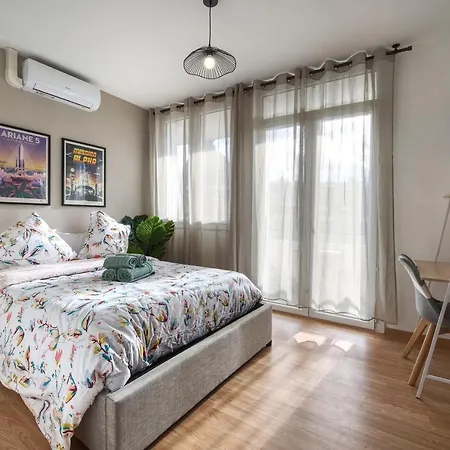 Apartment Le Stravinsky ~ Climatisation ~ Parking ~ Balcons